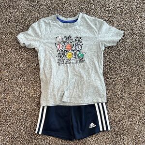 Adidas toddler 4T Gray Graphic Tee with 3T Navy Three-Stripe Shorts